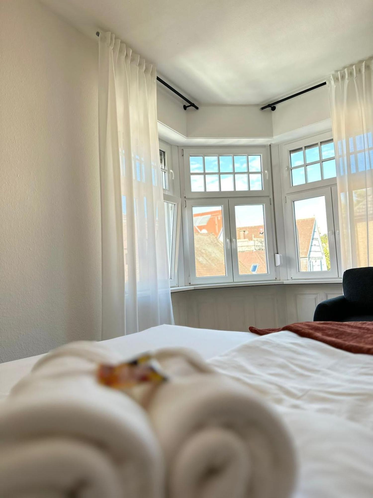 Amao-Brown I Exklusives City-Apartment I 85Qm I Privatparkplatz & Komfort I King-Size Bed Lahr  Buitenkant foto